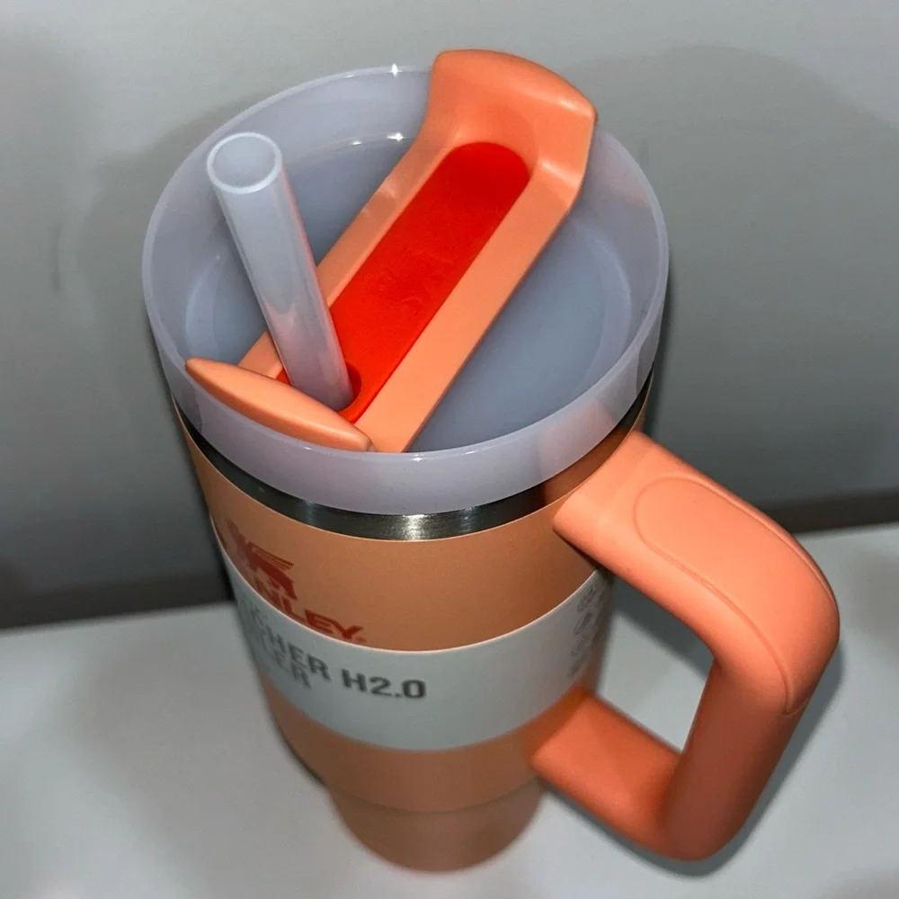 Stanley The Flowstate Quencher H2.0 Tumbler 30oz Nectarine Orange - Picture 2 of 7